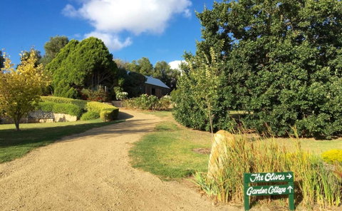 The Garden Cottage At The Olives - Great Ocean Road Tourism 1