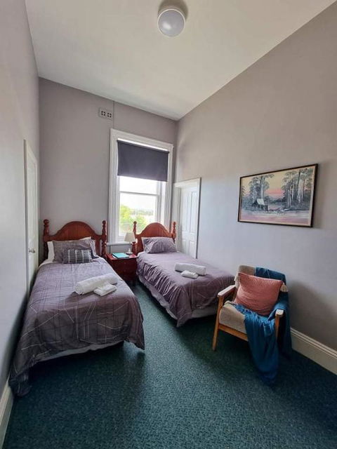 The Grand Hotel Millicent - Great Ocean Road Tourism 2