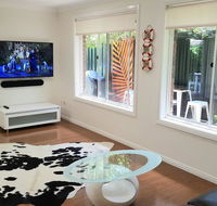 Beachside Villa Ettalong Beach - Great Ocean Road Tourism