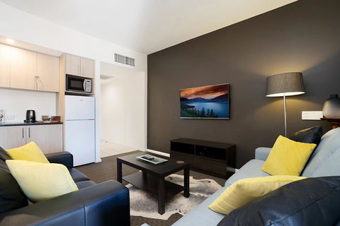 Beau Monde Apartments Newcastle - Boulevard Apartments - Great Ocean Road Tourism 2