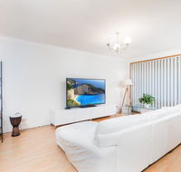 Beautiful Home Norwest of Sydney - Great Ocean Road Tourism