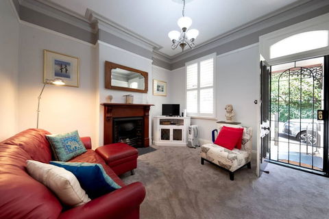 Beautiful Modern Historic Home Near Sydney Harbour - Great Ocean Road Tourism 1