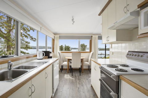 Beauty Point - Hosted By: L'Abode Accommodation - Great Ocean Road Tourism 3