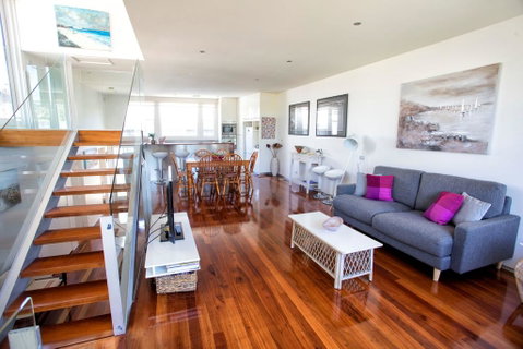 BELLA CASA - Great Ocean Road Tourism 0