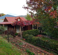 Bella Rouge Cottage Bright - Great Ocean Road Tourism