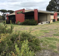 Bellarine Lodge sleeps 30 - Great Ocean Road Tourism