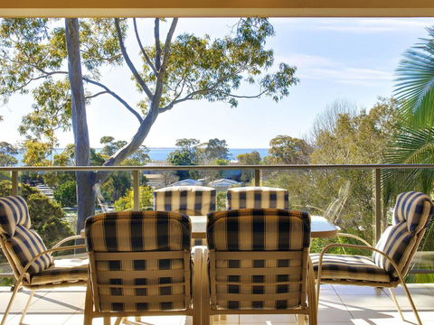 Bellima Beach House', 9 Jackson Close - Huge Duplex With Air Con And Fabulous Views - Great Ocean Road Tourism 0