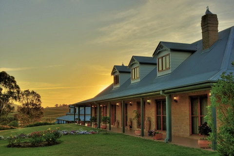 Berenbell Vineyard Retreat - Great Ocean Road Tourism 0