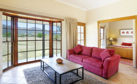 Berenbell Vineyard Retreat - Great Ocean Road Tourism 1