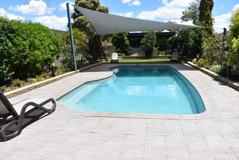 Best Western Plus All Settlers Motor Inn - Great Ocean Road Tourism 3