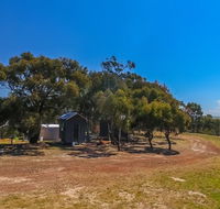 Big Tiny Seven Hills Tiny House Tallarook - Great Ocean Road Tourism