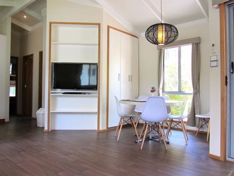 BIG4 Ballarat Windmill Holiday Park - Great Ocean Road Tourism 3