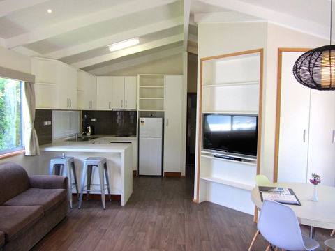 BIG4 Ballarat Windmill Holiday Park - Great Ocean Road Tourism 1