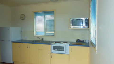 BIG4 Waters Edge Holiday Park - Great Ocean Road Tourism 3