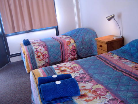 Billabong Hotel - Great Ocean Road Tourism 1