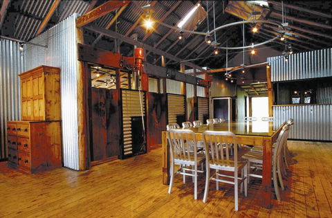 Black Sheep Inn - Great Ocean Road Tourism 1