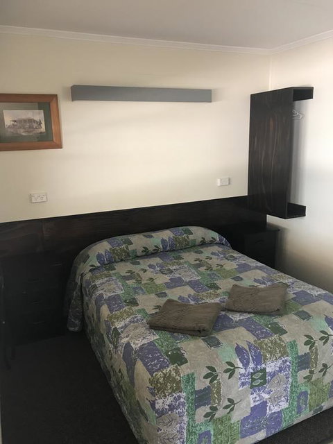 Blackall Coolibah Motel - Great Ocean Road Tourism 3