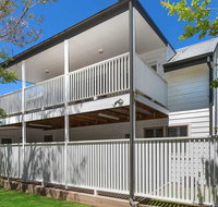 Blake Loft on Manning - 500 metres to two beaches - Great Ocean Road Tourism