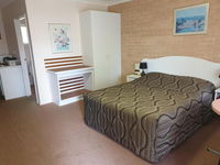 Book Blayney Accommodation Vacations Great Ocean Road Tourism Great Ocean Road Tourism