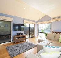 BLUE SKYES - family home with balcony  views. - Great Ocean Road Tourism