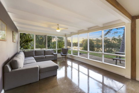 Bluff View River House - Stunning Riverfront - Great Ocean Road Tourism 3