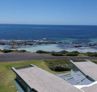 Boathouse - nearly in the water and wonderful views - Great Ocean Road Tourism