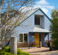 Boatshed Villa Yellow Door - Great Ocean Road Tourism