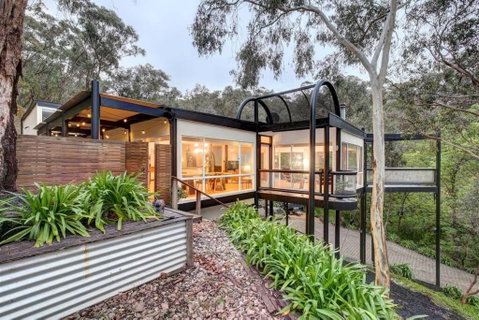 The Treehouse - Great Ocean Road Tourism 0