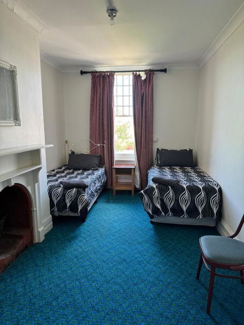 Thommos Pub - Great Ocean Road Tourism 3