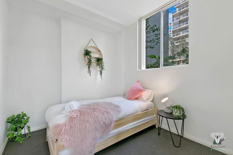WARRICK FRAM 3 BEDS APT FREE PARKING WALK TO WESTFIELD CLOSE TO HOSPITAL NWF003 - Great Ocean Road Tourism 1