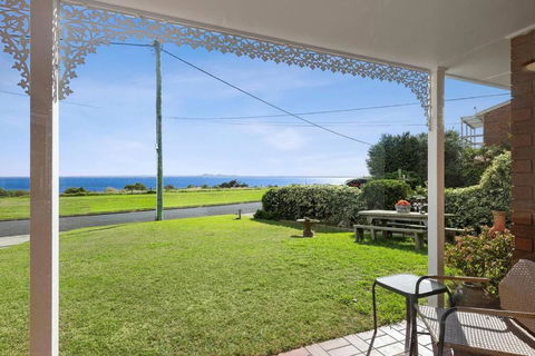 WATERFRONT - BAY VIEWS - Edgewater Springs - Great Ocean Road Tourism 1
