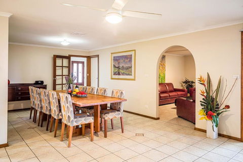 Watervale Hotel Guesthouse - Great Ocean Road Tourism 0