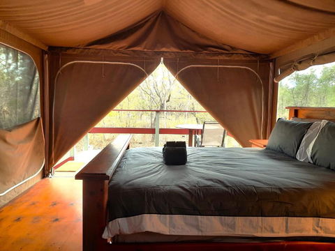 Wild Nature Lodge, Mareeba Wetlands - Great Ocean Road Tourism 0