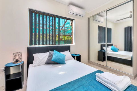 A Little Golf, A Refreshing Swim And A Lot Of Wine - Great Ocean Road Tourism 2