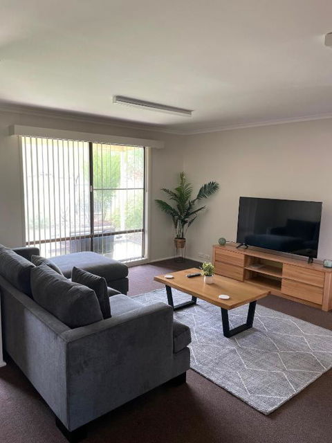 Alice Village - Great Ocean Road Tourism 0