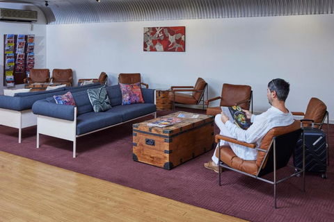 Outback Hotel - Great Ocean Road Tourism 1