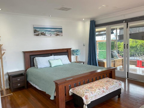 Zen Escape Guest House- Romantic Escape, Cozy Delight, Oasis Suite - Great Ocean Road Tourism 0