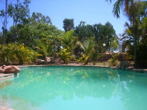 Territory Manor Motel & Caravan Park - Great Ocean Road Tourism 0