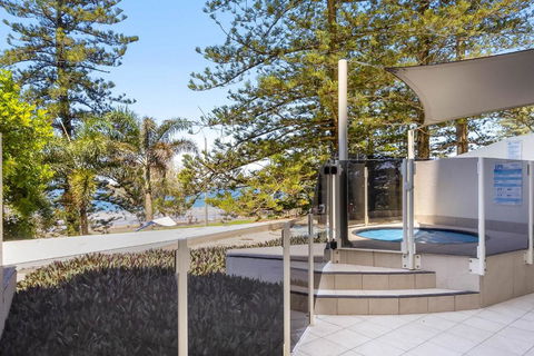 ZANZ205- Exclusive Outdoor Spa With Ocean Glimpses - Great Ocean Road Tourism 1