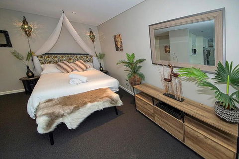 ZANZIBAR FANTASTIC 1 Bedroom APARTMENT - Great Ocean Road Tourism 0
