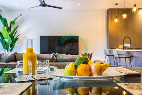 ZEN ARCTIC Luxury 2-Story T/House + Pool & Markets - Great Ocean Road Tourism 3