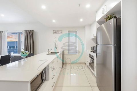 ZEN OCEAN BLISS - Cozy 2-BR/2-BA Sea View Retreat - Great Ocean Road Tourism 2