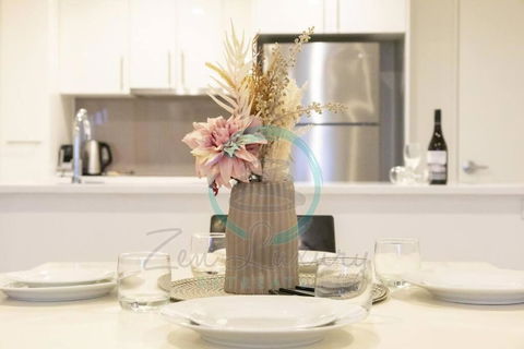 ZEN SUN CITY Cozy 2-BR/2-BA Ocean View Retreat - Great Ocean Road Tourism 0