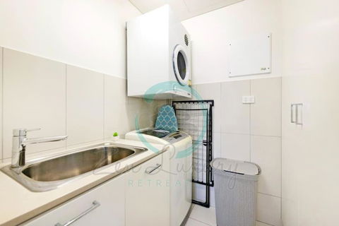 ZEN TOWERS: Cozy Executive 3-BR Family Apt In Darwin City - Great Ocean Road Tourism 1
