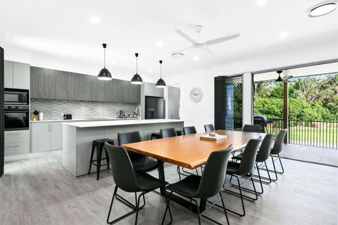 Zephyr Bayside Villas 4 Bed - Great Ocean Road Tourism 3