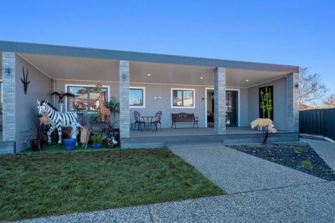 Zoo Villas: Villa Giraffe - Central Wynyard - Great Ocean Road Tourism 2
