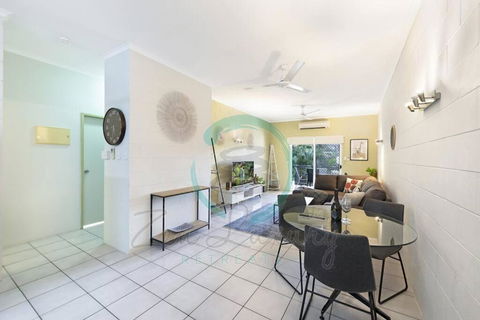 ZEN Westralia: 2-BR Cozy Inner-City Apt Near Shops - Great Ocean Road Tourism 3