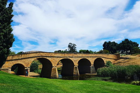 Tasmania 6 Day 'Tour In Circle' - Great Ocean Road Tourism 0