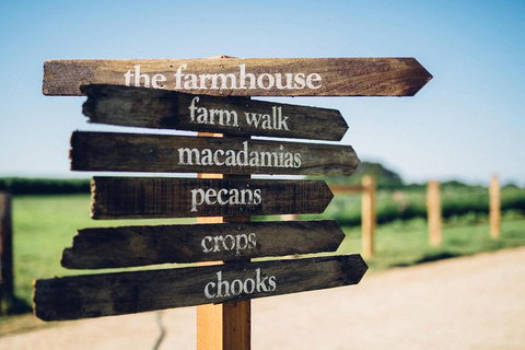 Byron Bay And Beyond Tour Including Cape Bryon Lighthouse Crystal Castle And Bangalow - Great Ocean Road Tourism 3