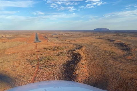 Scenic Flight: Uluru Rock Blast - Great Ocean Road Tourism 4